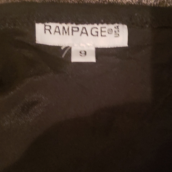 Rampage Black Chiffon  Skirt, Size 9 - Picture 4 of 5